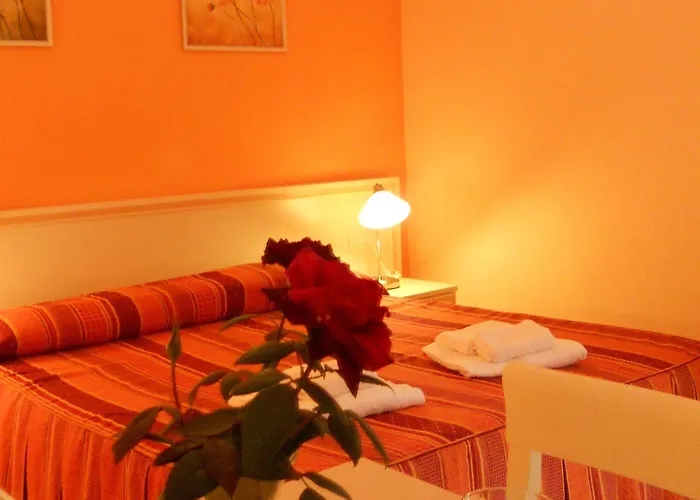 ホテル Etrusco 2*